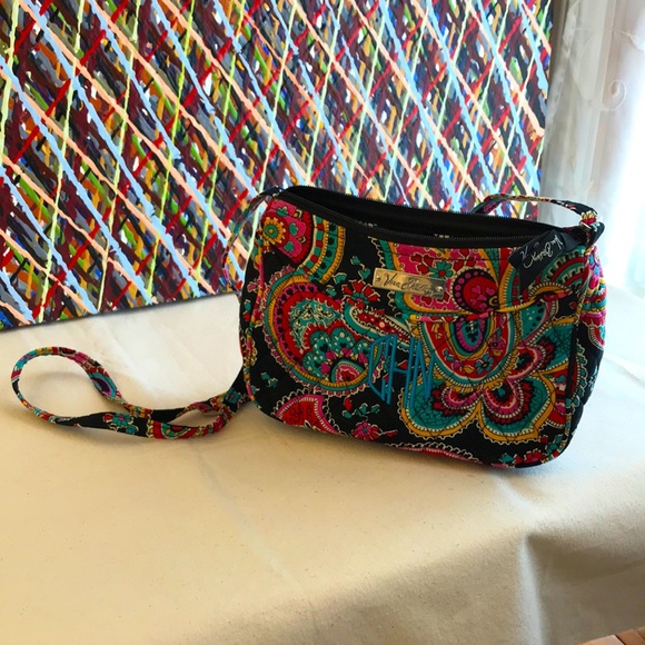 Vera Bradley Handbags - Vera Bradley crossbody bag. Floral Fun Sporty lil gal. NWOT “CHN” monogram